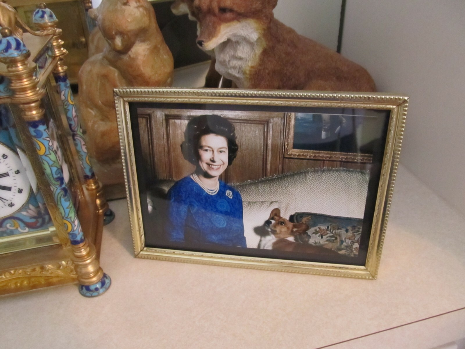 Queen Elizabeth II - The Love of a Queen - in Vintage Frame