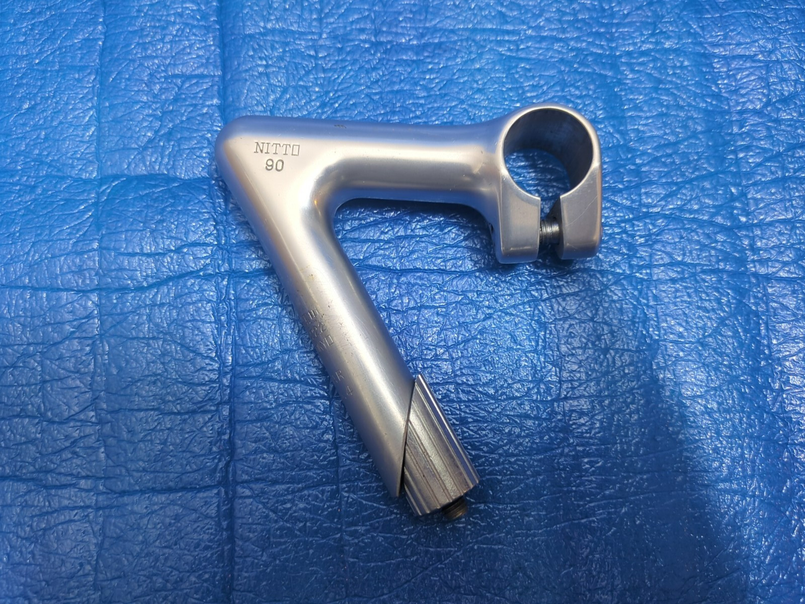 NITTO　PERAL10　NJS Nitto Jaguar NJ PRO 90mm 58 Degree 25.4mm Clamp NJS Approved