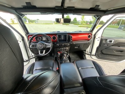 image 12 of interior