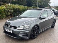 2017 Volkswagen Golf 2.0 TDI BlueMotion Tech R-Line DSG Euro 6 (s/s) 5dr HATCHBA