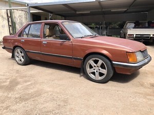 Opel commodore 1982