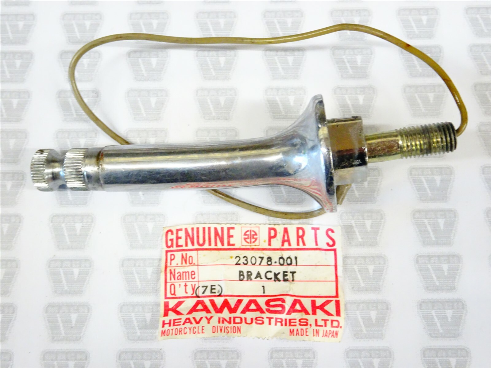 Kawasaki 23078-001 Turn Signal Lamp Light Bracket Z1 H1 H2 Kawasaki 23078-001 Turn Signal Lamp Light Bracket Z1 H1 H2