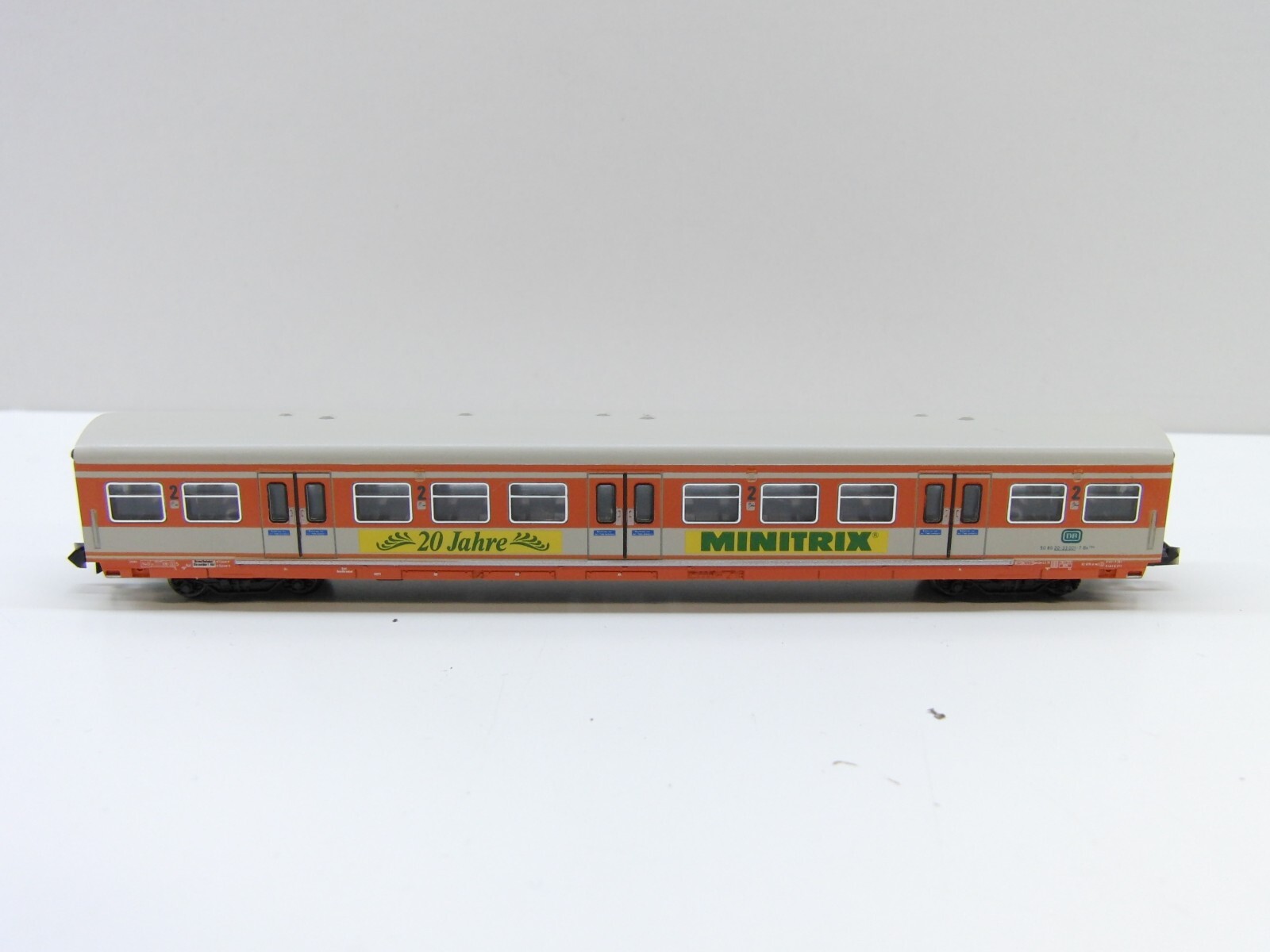 Minitrix N 1027 S-Bahn-Wagen 2.Kl., DB, TOP in EVP #26158 | eBay