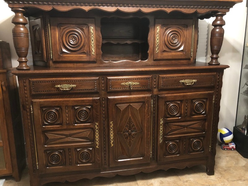 VINTAGE HUTCH BUFFET