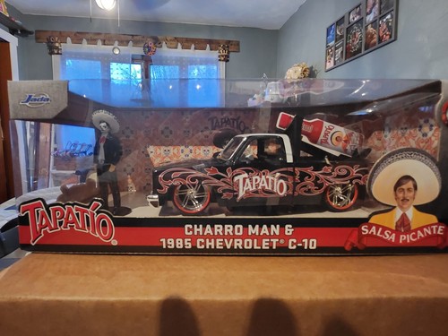 Tapatio Day Of The Dead - 1985 Chevy C10 w/Charro Man Figure