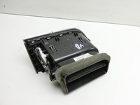Skoda Octavia 17-20 Luftdusche Luftdüse Links Skoda Octavia 17-20 09.11.2017 5E0819701C gebraucht Vorschau 3