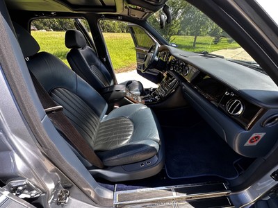 image 11 of interior