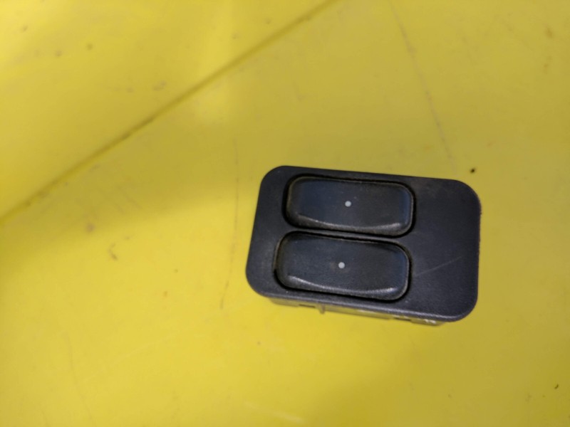 24409205 Commande LÃ©Ve-Vitre Avant Gauche Opel Corsa C