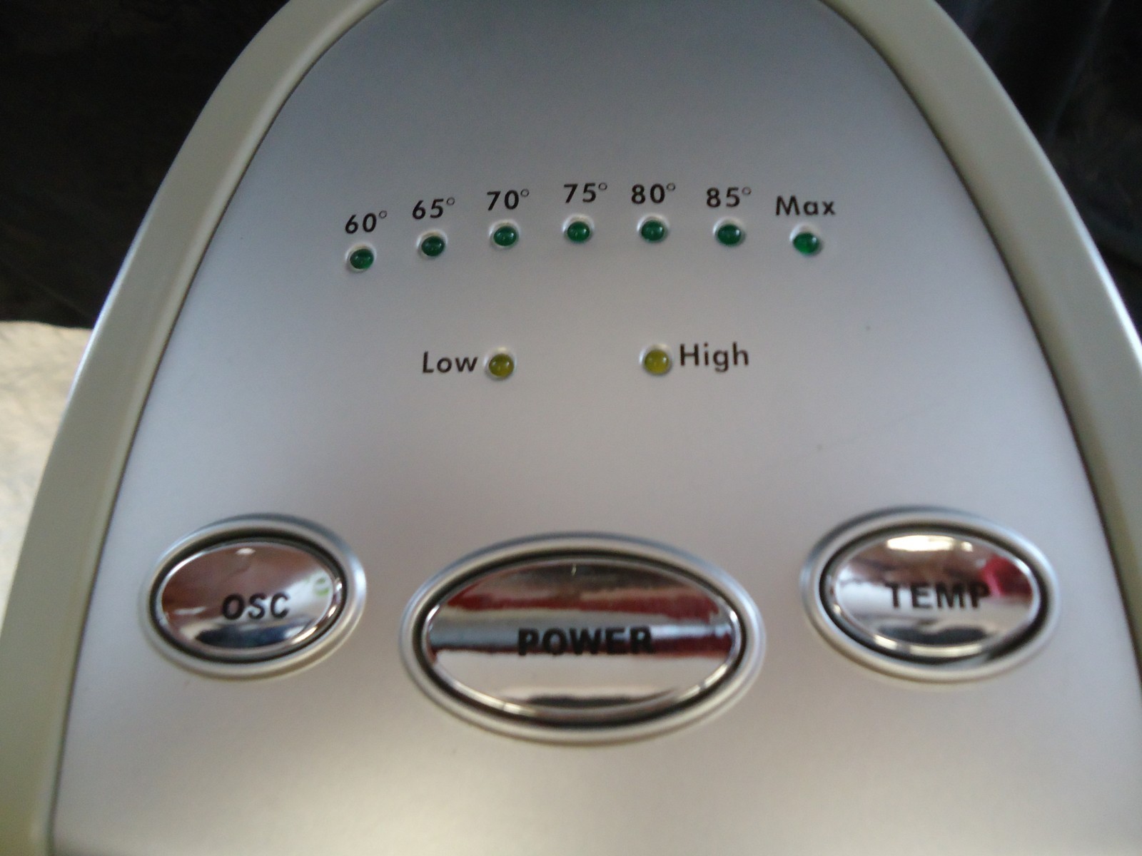 LASKO 1500 WATT OSCILLATING ELECTRIC HEATER MODEL 5345