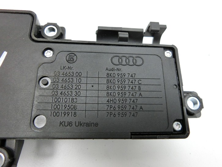 Skoda Superb 3T5 08-13 Sitzverstellung Schalter Links Skoda Superb 3T5 08-13 21.01.2011 8K0959747B 03465320 gebraucht Bild 5
