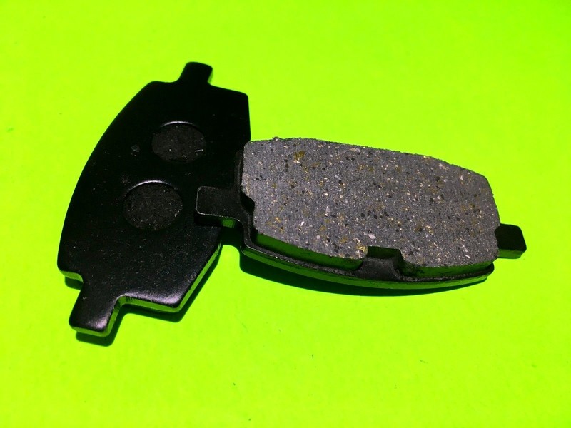FRONT BRAKE PADS YAMAHA YW50 ZUMA SFA169 2002 2003 2004 2005 2008 2009