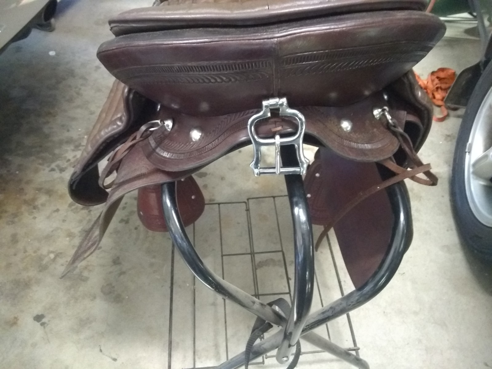 Peruvian show saddle