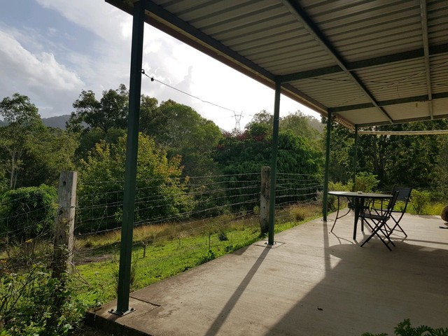 comfortable, liveable shed available property for rent