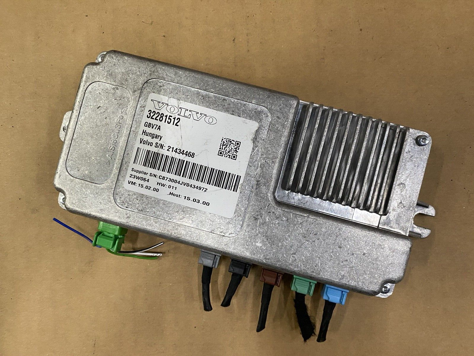 user_432b8428 2020-2023 VOLVO XC90 PARKING ASSISTANCE CAMERA CONTROL