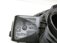Audi A1 Sportback 18-24 Scharnier Arm für Tankdeckel Tankklappe LY9T Audi A1 Sportback 18-24 29.03.2019 82A809906... Vorschau 5