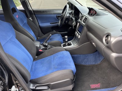 image 4 of interior