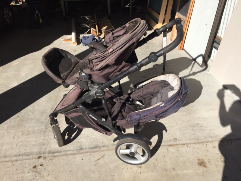 pram with second seat