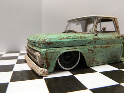 1:25 scale Resin 20 Inch Steel wheels, Whitewall Tire, Baby Moon. Set of 4