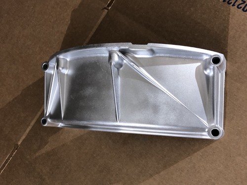 BMW E30 OIL PAN BELL HOUSING RECONDITIONED 1286341