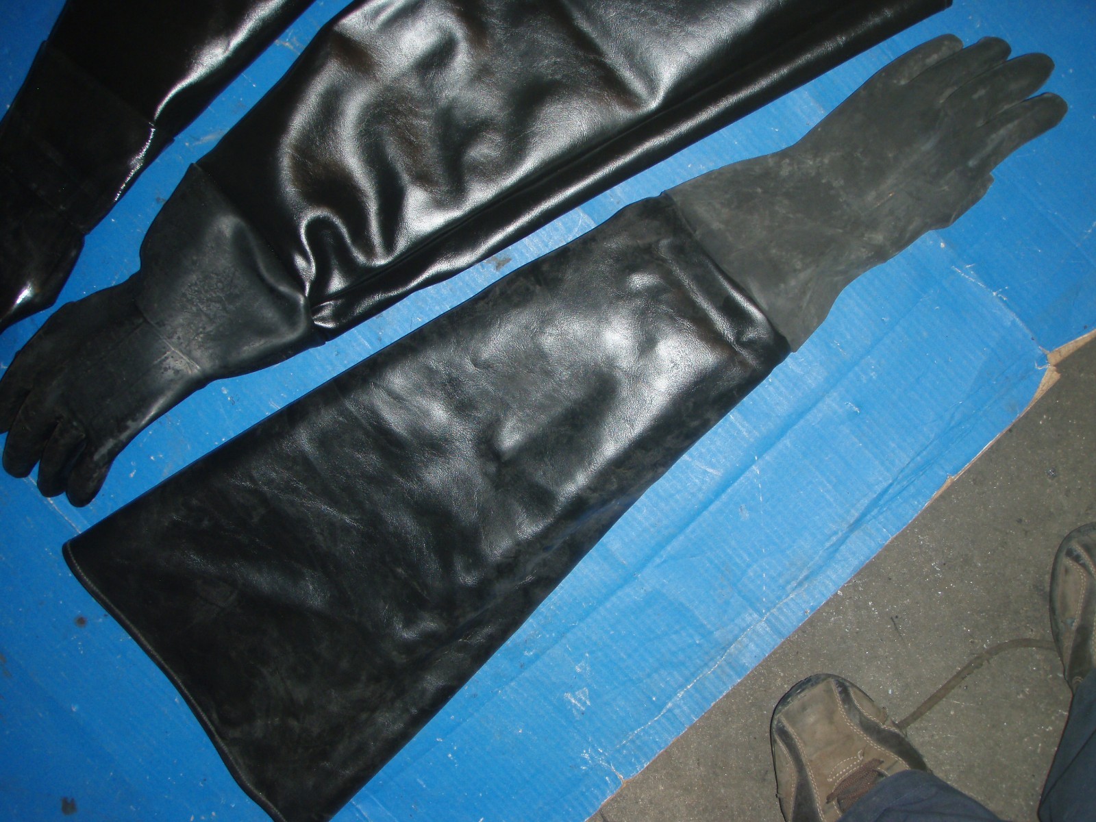 SAND ABRASIVE EQUIPMENT BLAST CABINET GLOVES 12