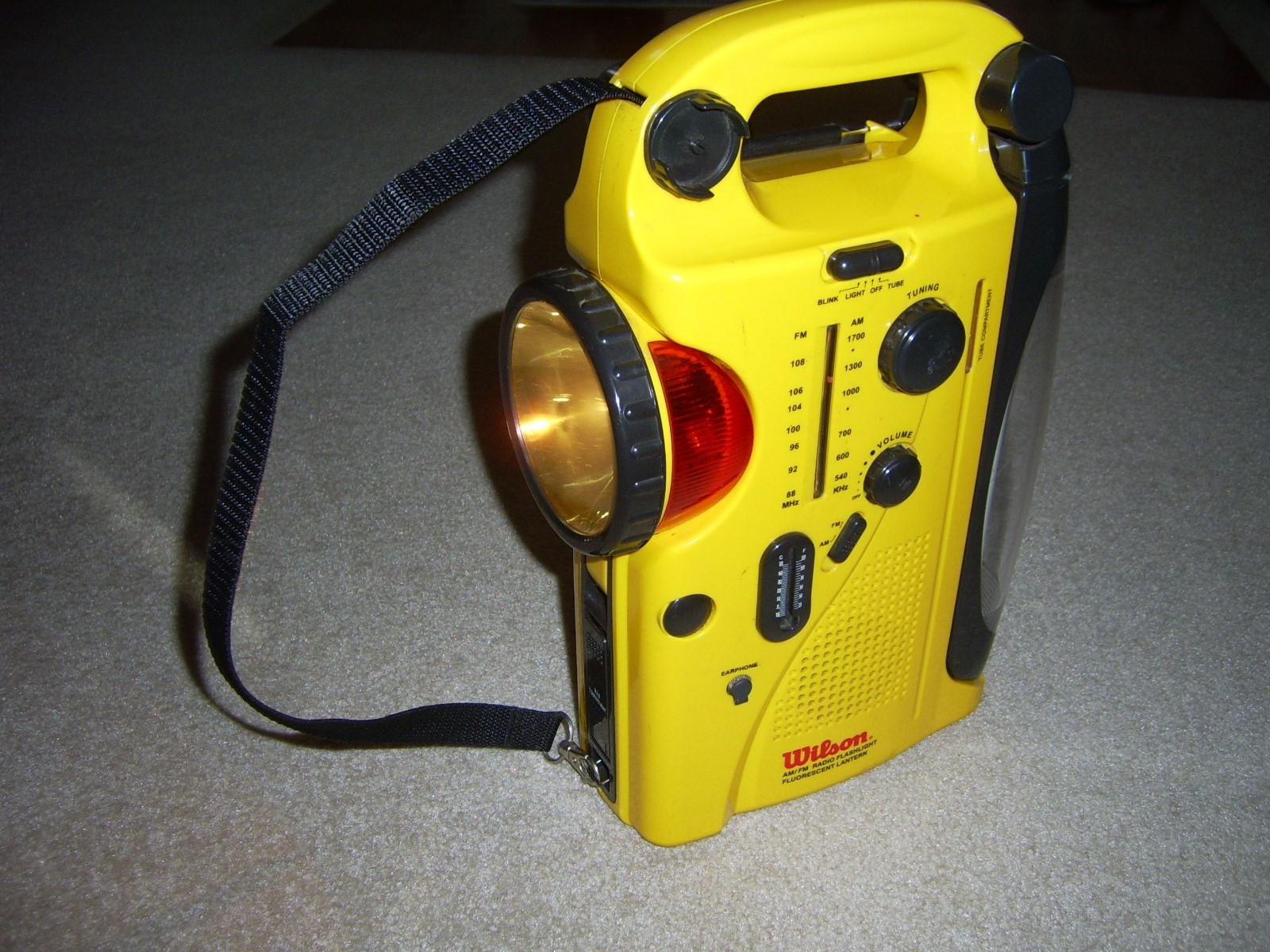 Vintage Wilson AM/FM Radio Flashlight Fluorescent Lantern, Mosquito repeller,