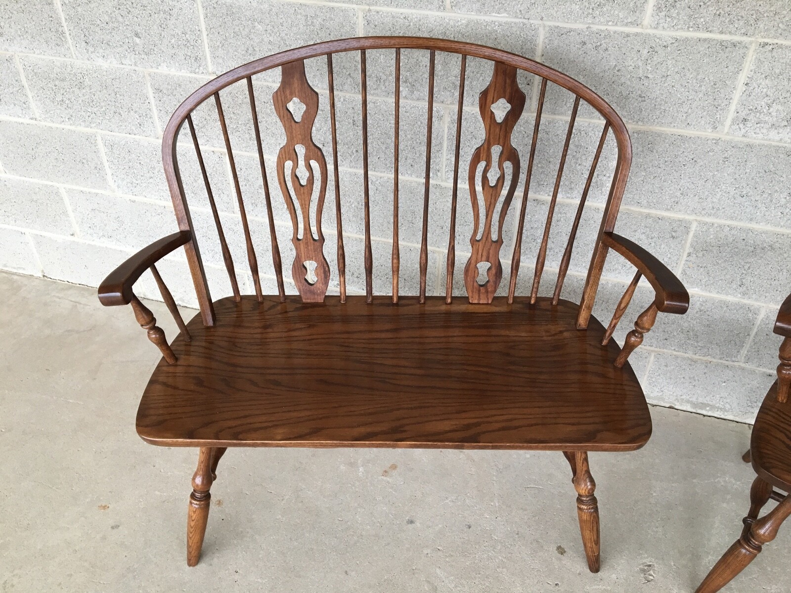 DINAIRE FURNITURE COLONIAL SOLID OAK DEACONS BENCHES - A PAIR