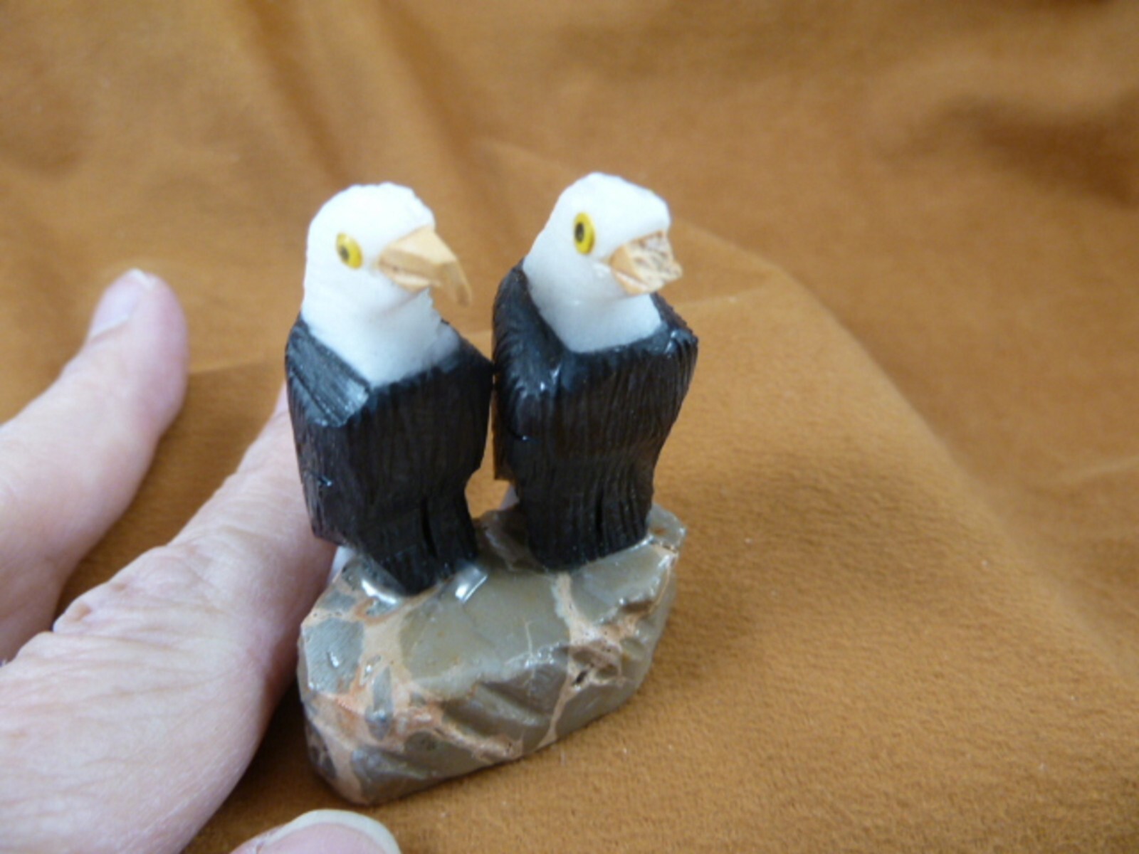 y-bir-ea-458 pair of Bald Eagles black white onyx soapstone y-bir-ea-458 pair of Bald Eagles black white onyx soapstone