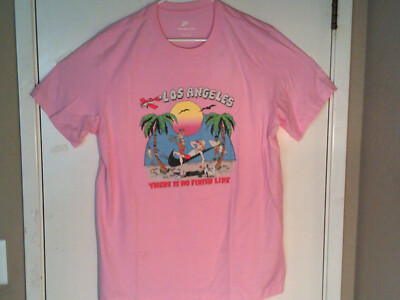 NEW NIKE SPORTSWEAR ''Los Angeles Beach Tee'' MEN'S PINK T-SHIRT L HF6908-654