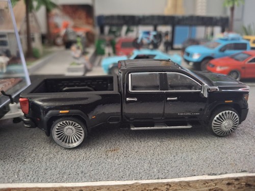ミニカー 1/64 2022 GMC SIERRA 3500 HD PRO DUALLY 2022 GMC Sierra 3500HD Pro Dually, Cayenne Red 1:64 Diecast