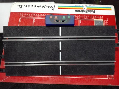 Slot  NINCO 2 pistes mod.10401 RECTA alimentacion 40CM poco uso