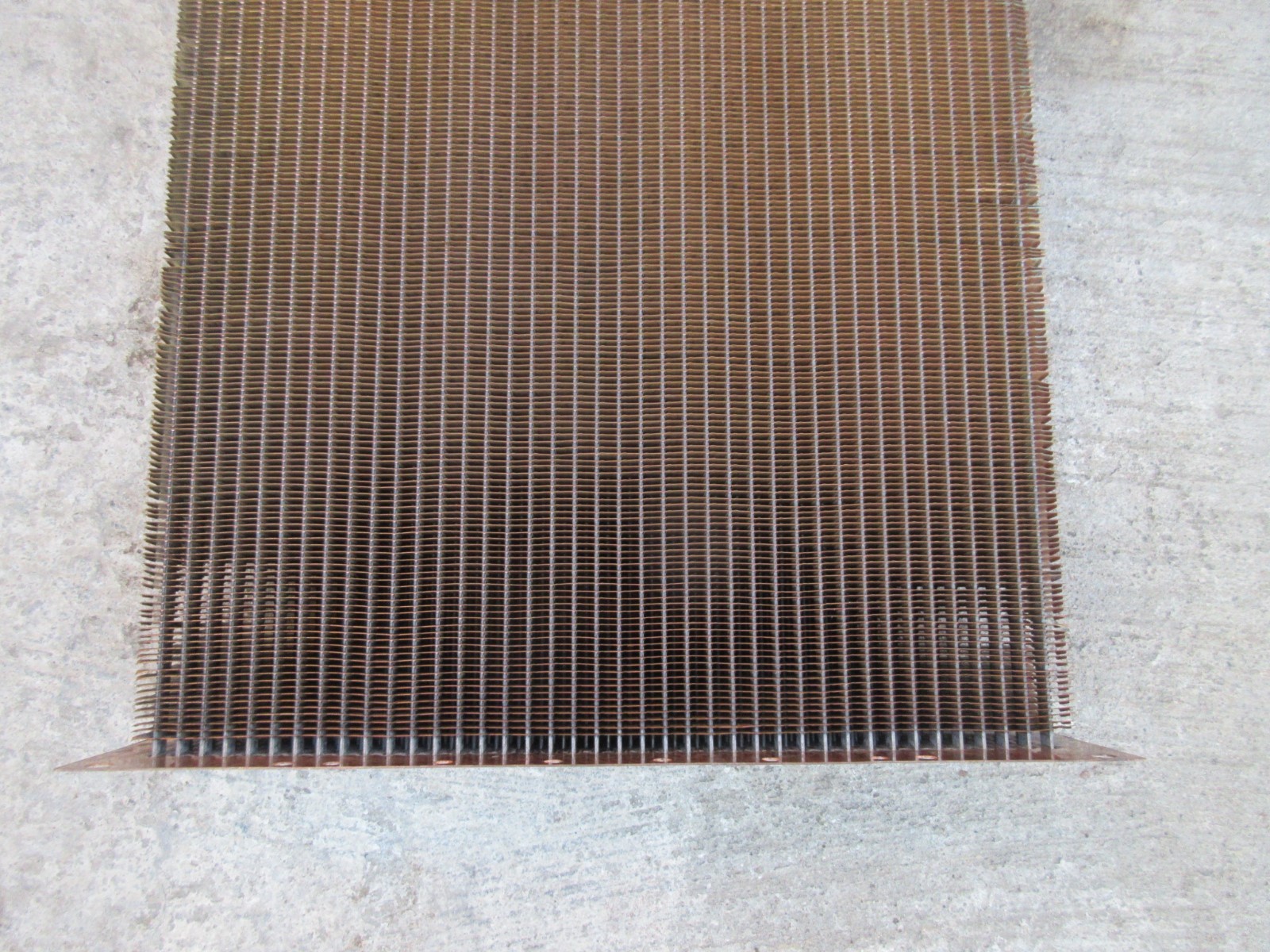 John Deere styled G without water pump radiator core NEW