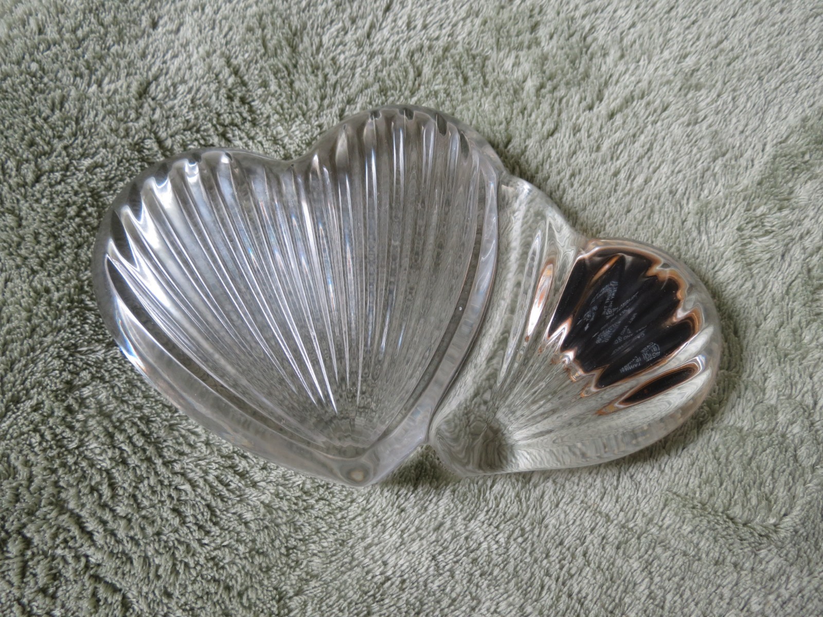 Waterford type heart shaped crystal catchall with small clock