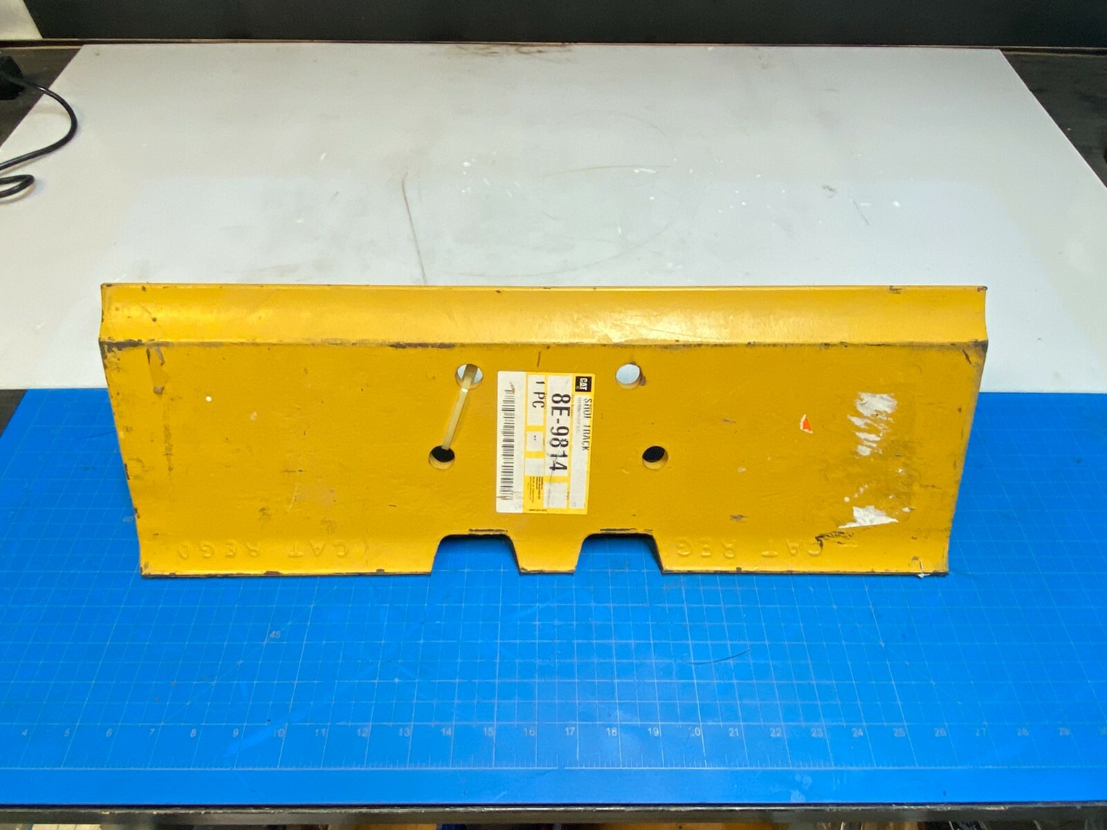 CAT CATERPILLAR 8E-9814 TRACK SHOE FITS D4H XL D5M D5N NEW