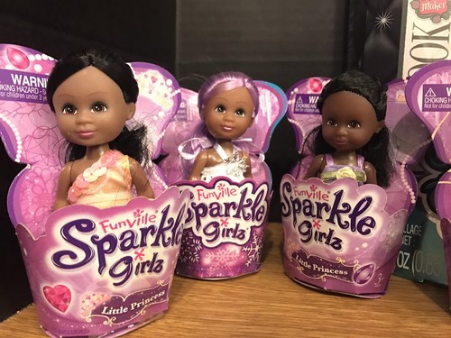 LARGE MINIATURE SPARKLE GIRL DOLLS COOL MAKER WHISKER HAVEN 16pc LOT SHIPS FREE!