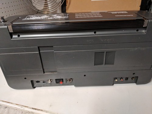 Grundig Satellit 800 Millennium AM / FM Shortwave World Radio Receiver