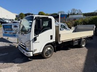 2015 ISUZU TRUCK N35 flat bed tail lift 4.4 metres Flatbed Diesel Manual