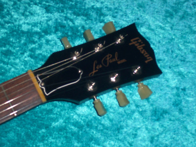 Circle Hand Painted Gibson Les Paul guitar vintage design made in USA American