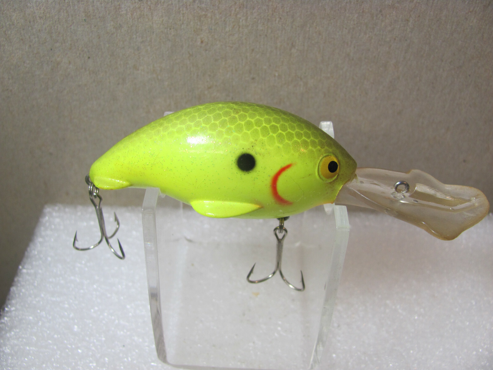 Beautiful Luhr Jensen Brush Baby; 1/2 oz. in Chartreuse EX