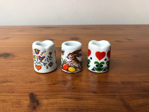 Vintage Lot of 10 Vintage Thimbles - Ceramic, Souvenir, Metal ??