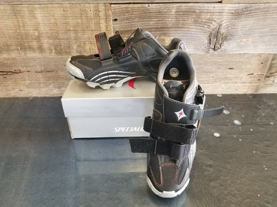 motodiva mountain bike shoes
