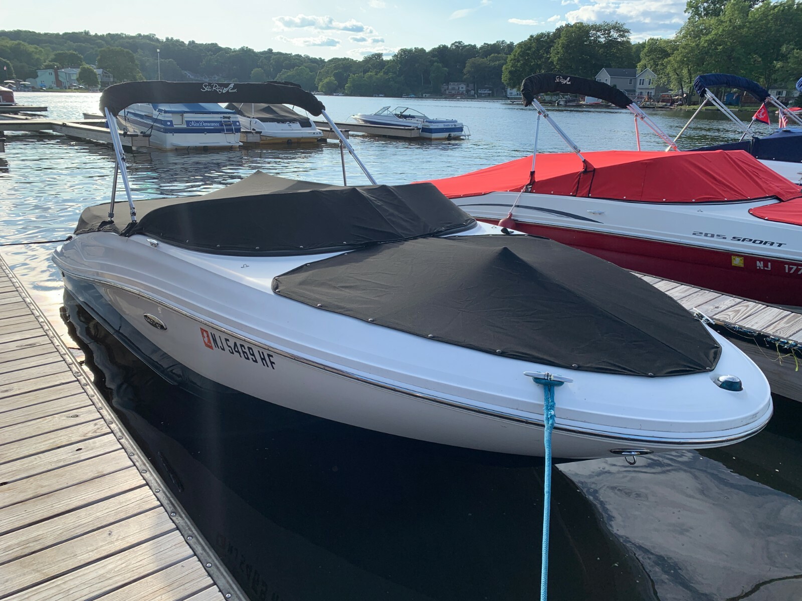 2012 Sea Ray 190 Sport with only 88 hours ! Priced to sell!