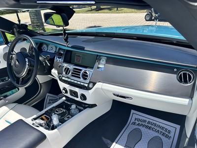 image 3 of interior