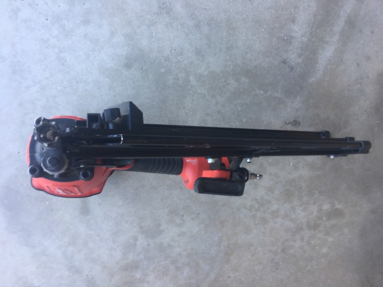For parts only Milwaukee 7200-20 3-1/2 in. Full Round Head Framing Nailer