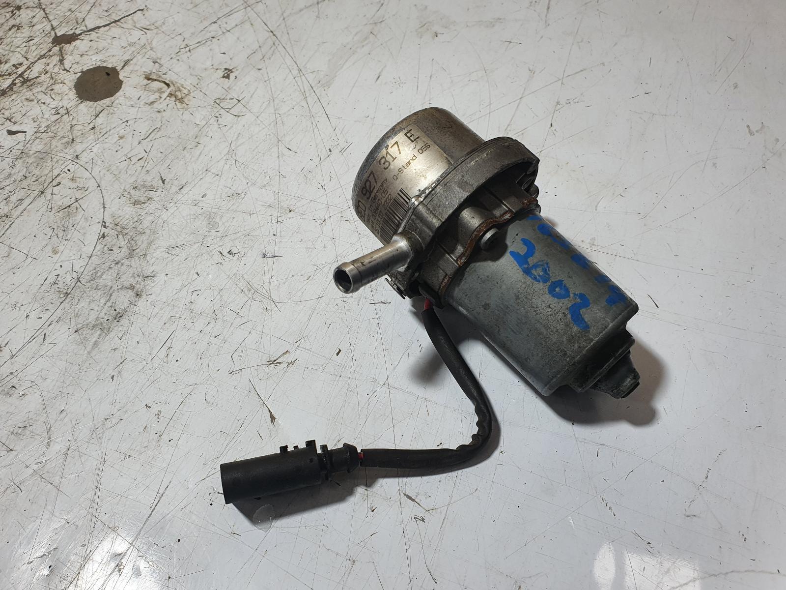 2005 Audi A4 VACUUM/AIR PUMP B6 07/01-02/05 8E0927317E image 3