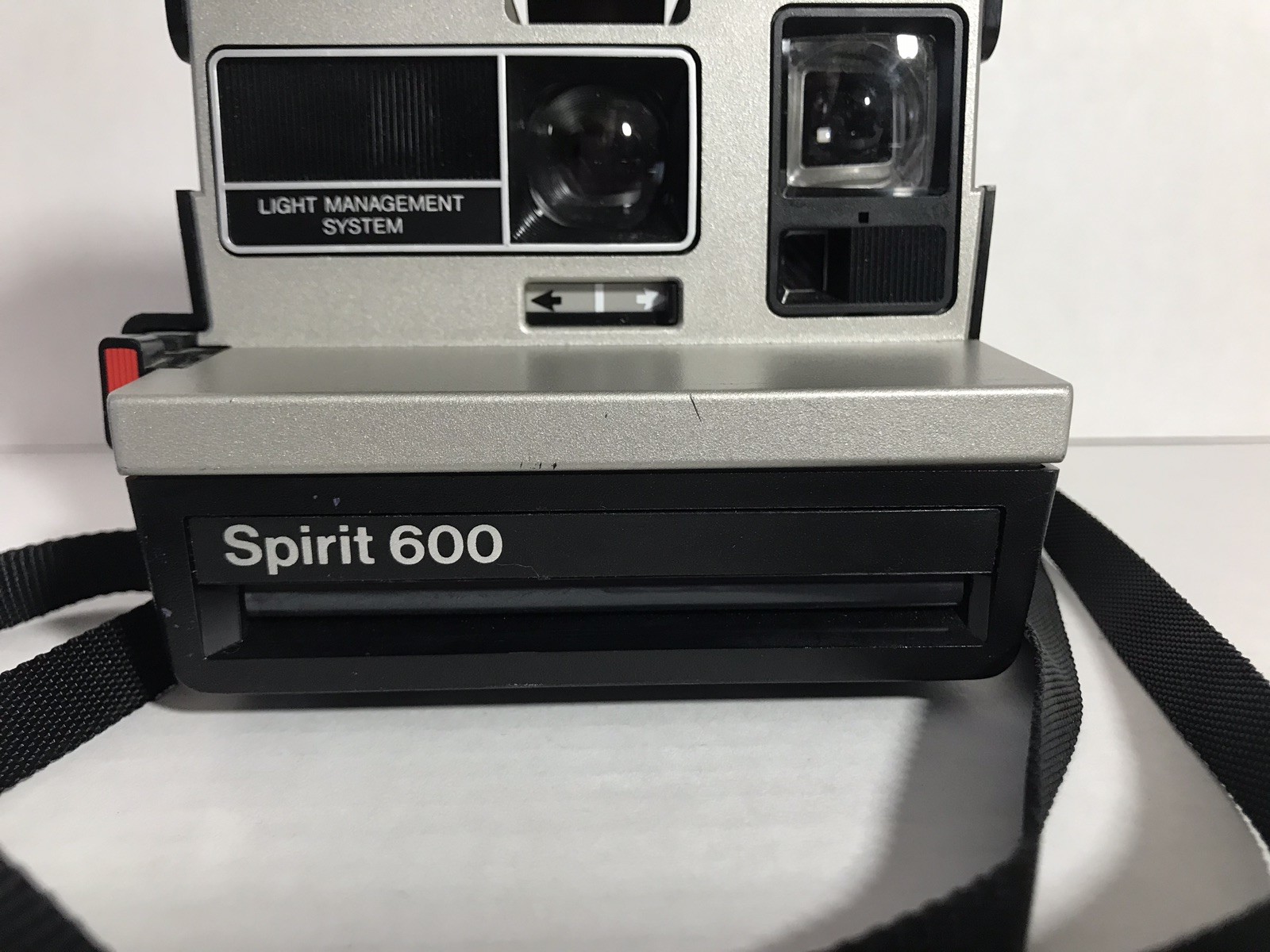 Vintage Polaroid Spirit 600 Instant Film Camera With Strap Not Tested Sold As Is