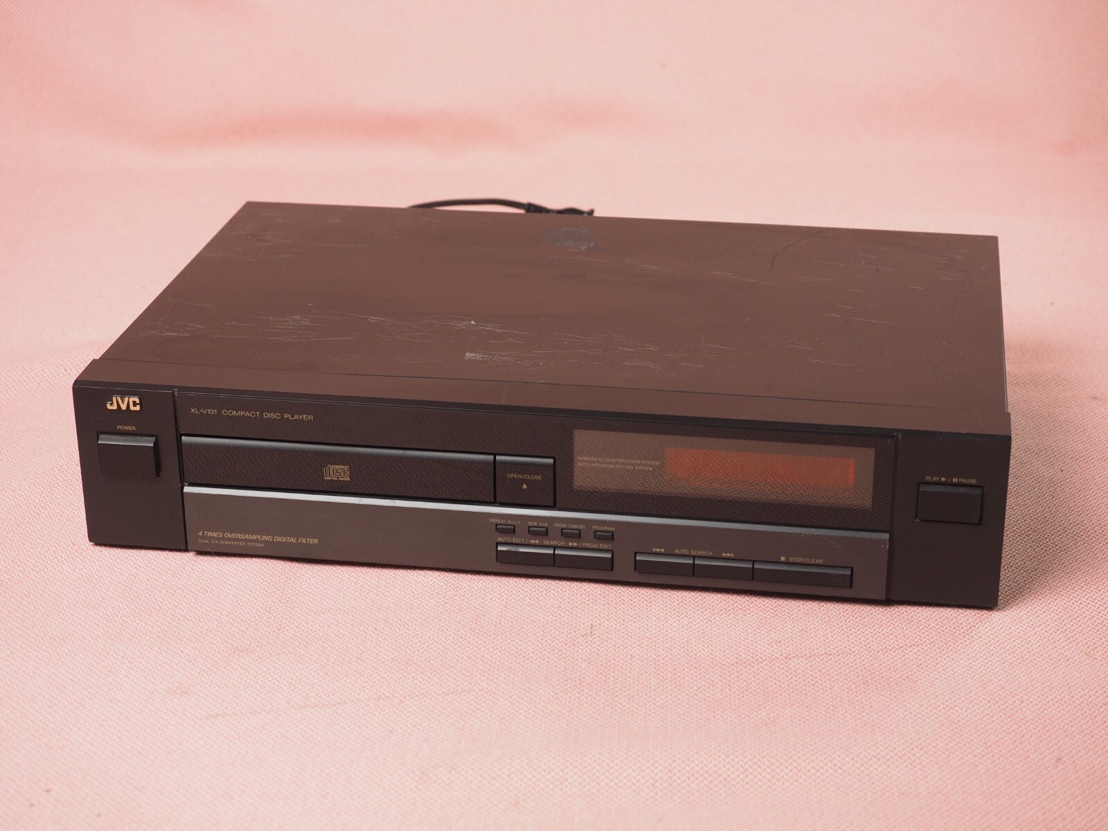 RD-W1 JVC　Bluetooth CD JVC、PC接続でハイレゾ再生も可能なCD/Bluetooth一体型