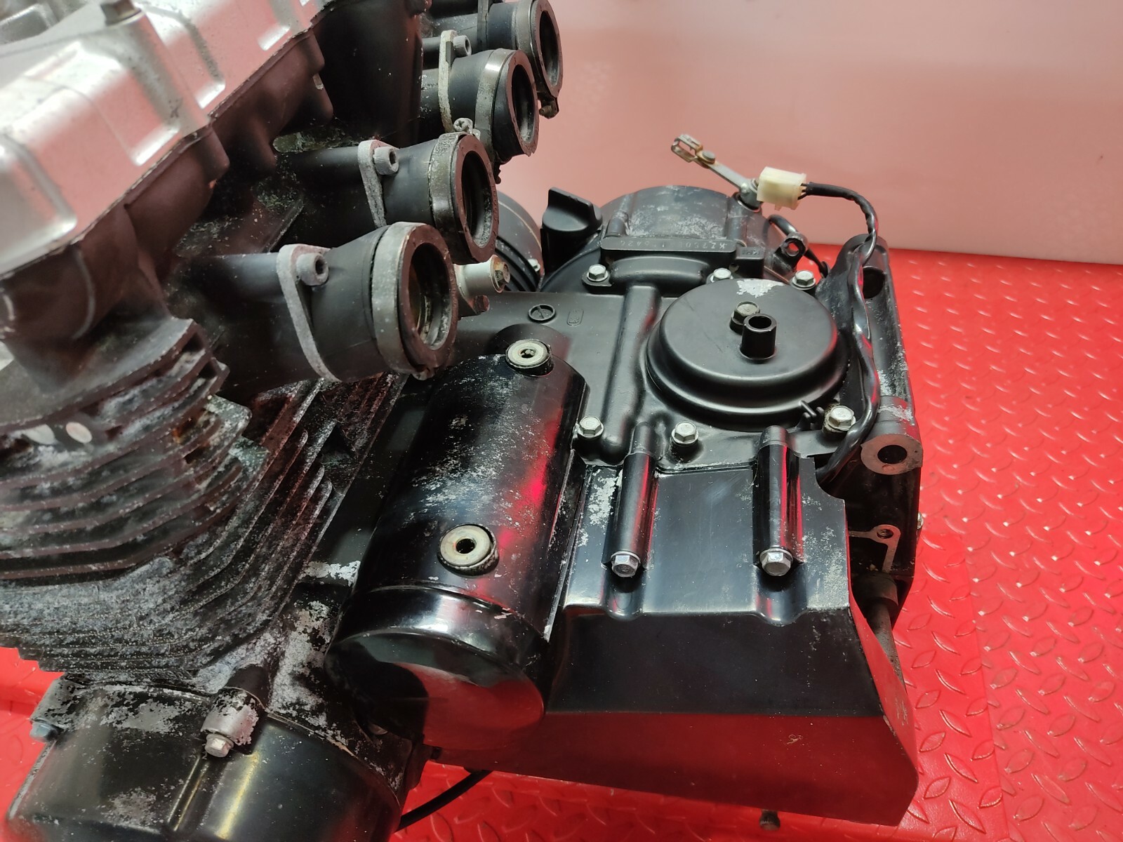 COMPLETE ENGINE GUARANTEED KAWASAKI ZR-7 750 YEAR 2002