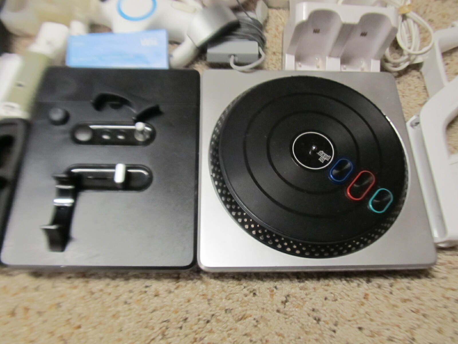 Nintendo Wii DJ HERO,WII SPEAK and Controller, accessories for parts or repair