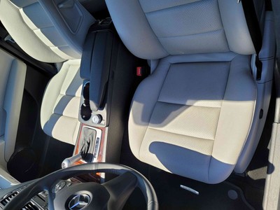 image 4 of interior