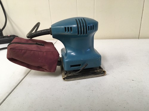 Makita BO4552 1/4 Sheet Palm Sander